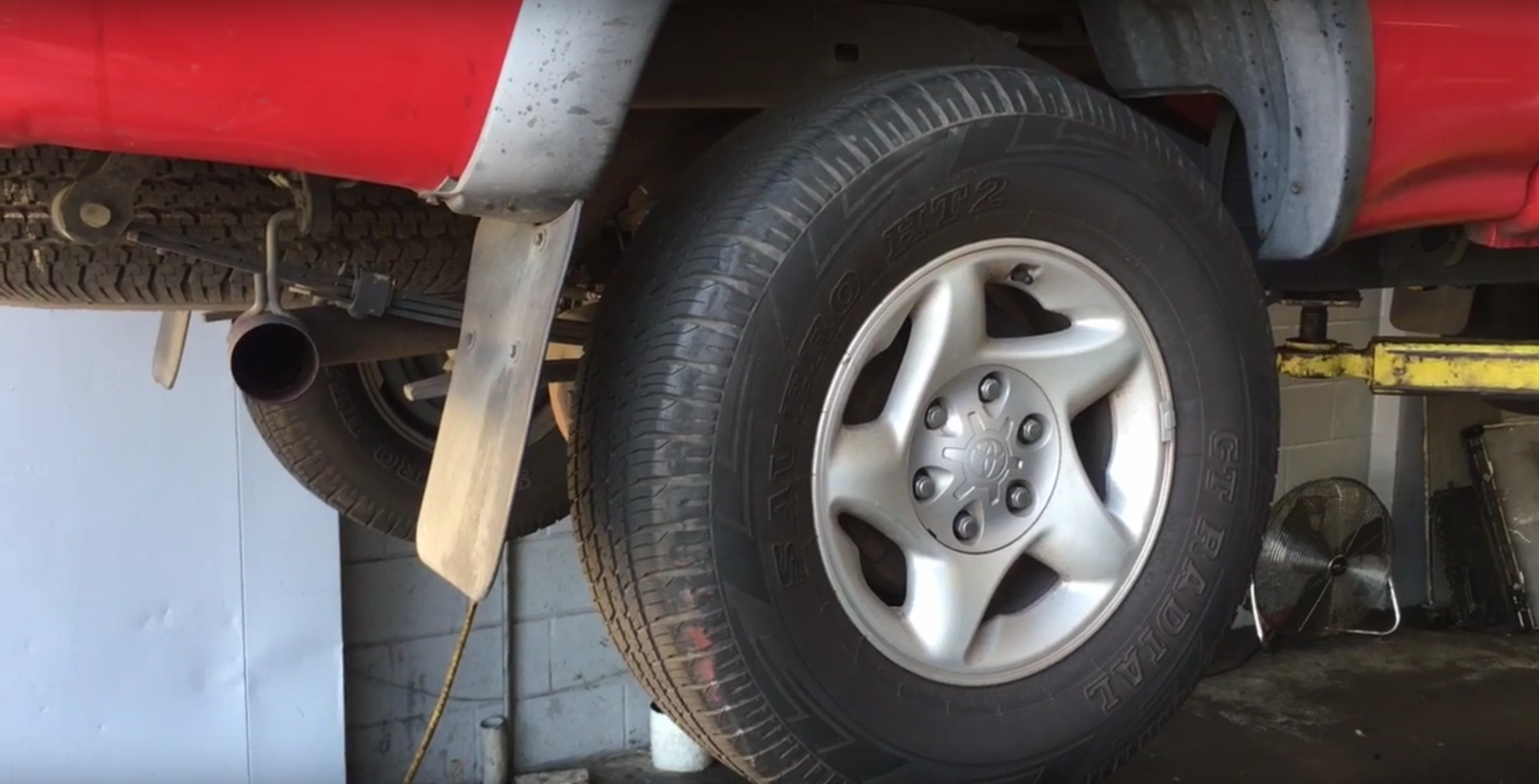 How to Clean Adjust Drum Brakes — How to Automotive