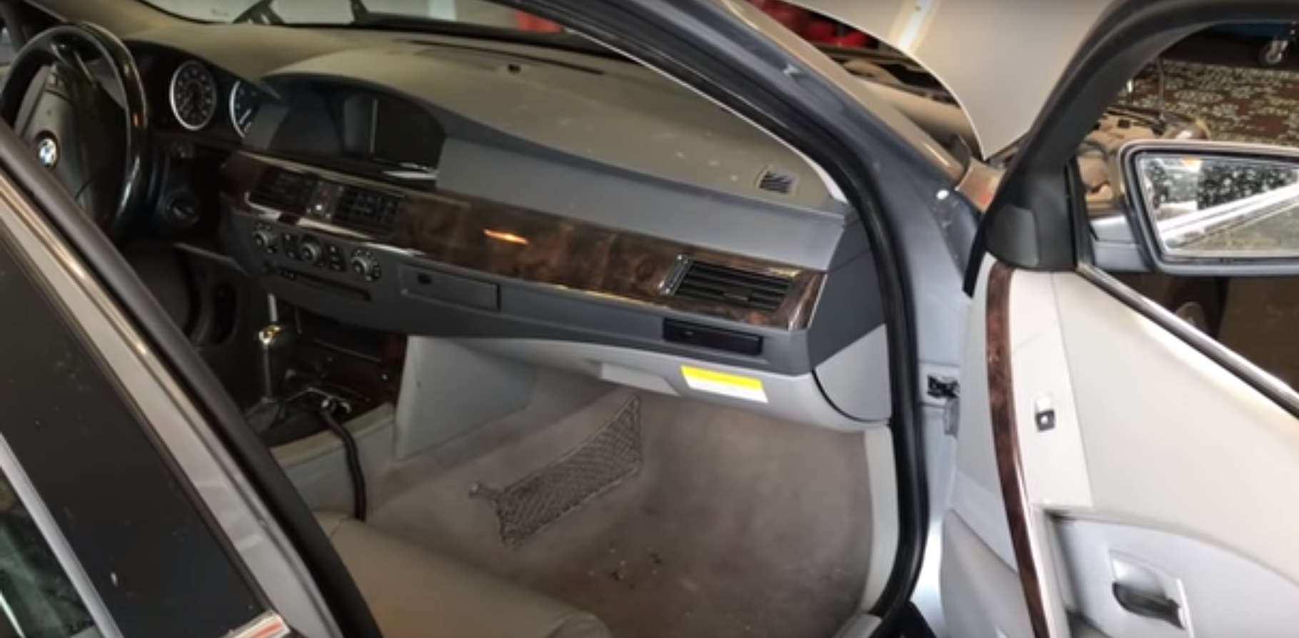How to Replace the Blower Motor and Blower Motor Resister on a 2003-2010 BMW E60 5 Series