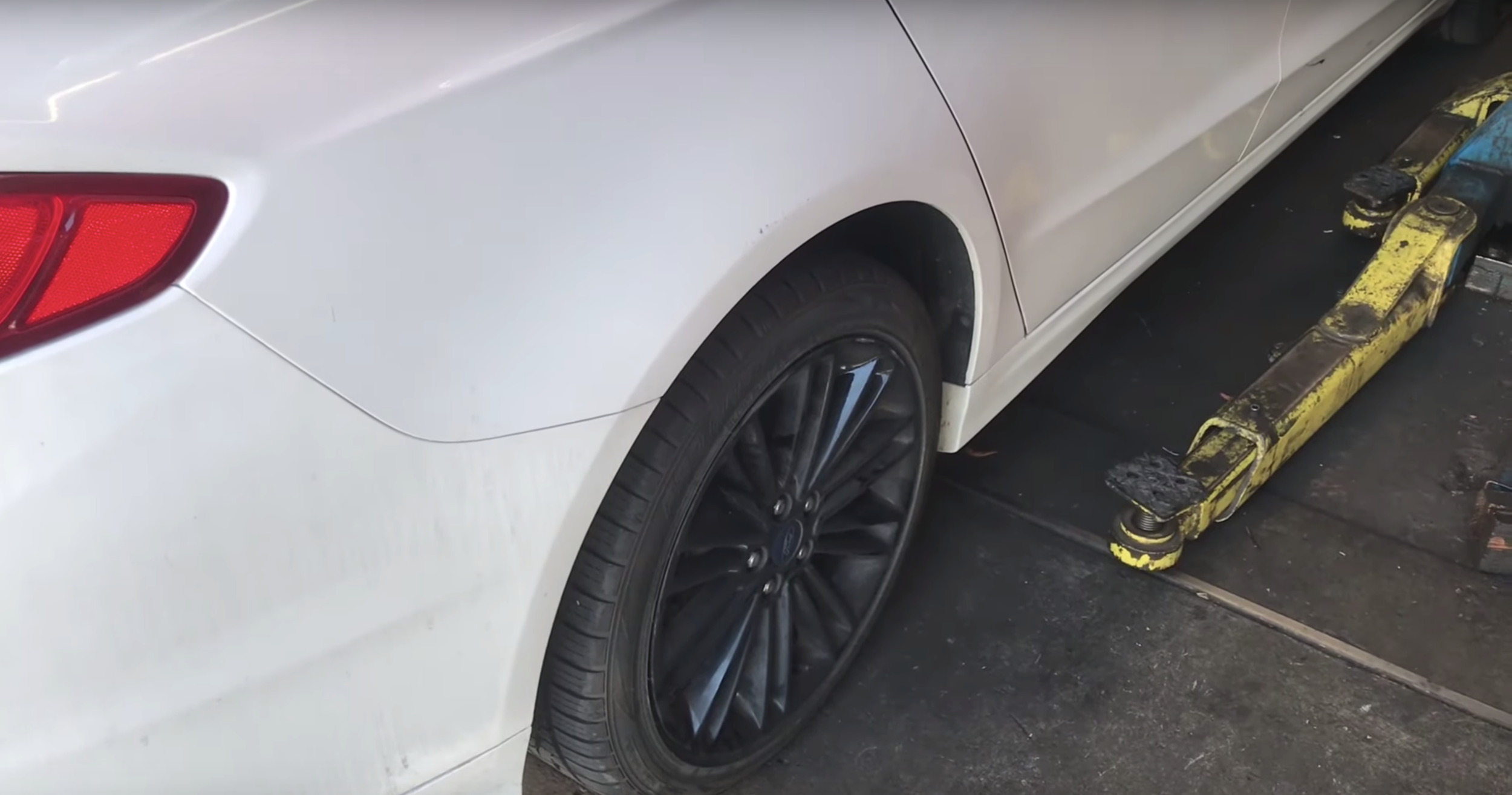 How to Put a 2013-2018 Ford Fusion Electronic Park Brake into Service Mode