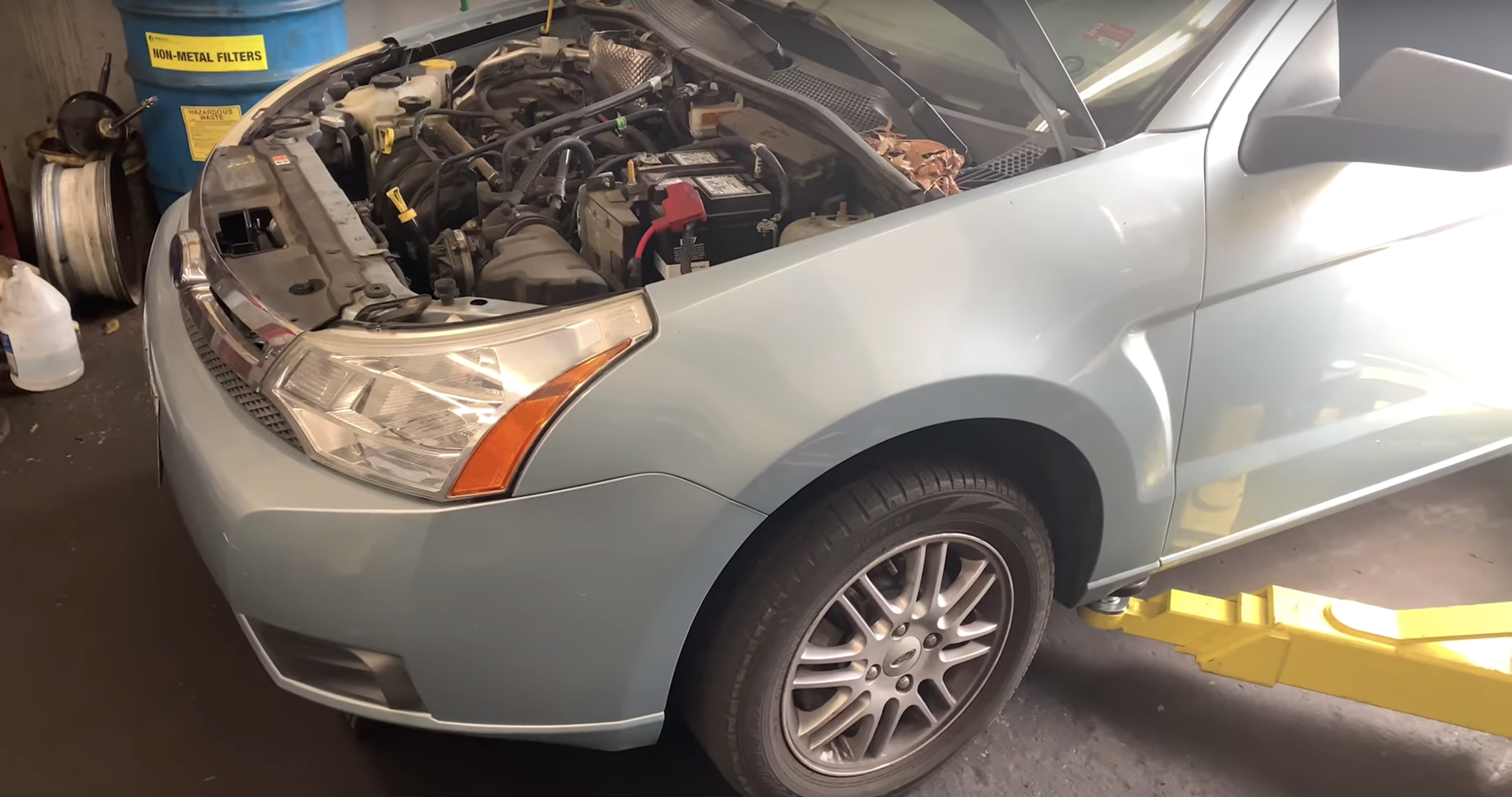 How to Replace the Front Wheel Bearing and Hub on a 2004-2011 Ford Focus
