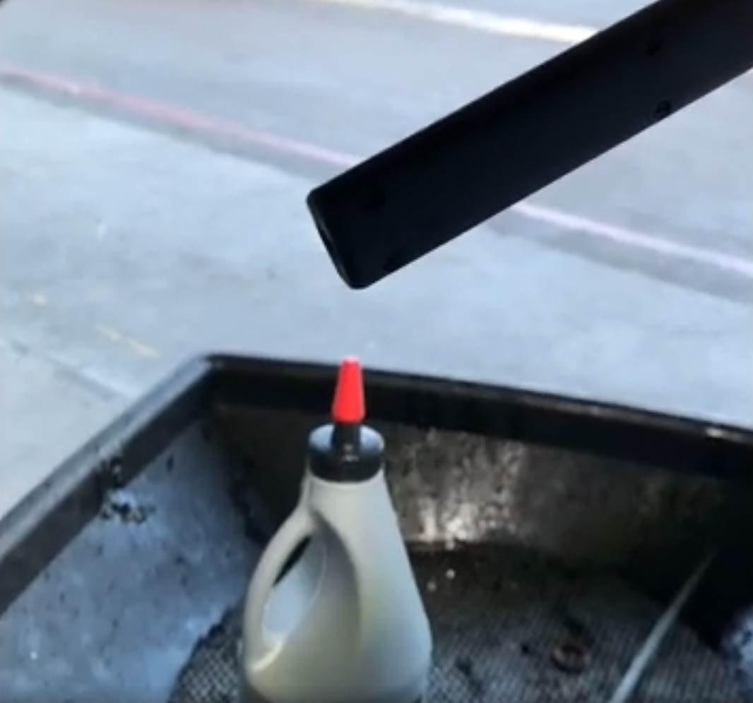 How to Put Gear Oil in Hard to Reach Differentials