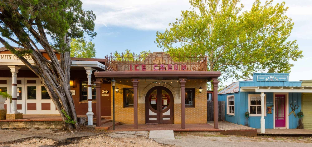 7A Ranch - Blanco River Cabins and Lodges Wimberley, TX