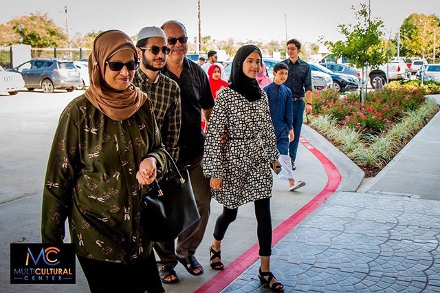 Eid Mubarak to you and yours ❤️ Feeling grateful for family and community, and for @marbadr and her presidential strut.