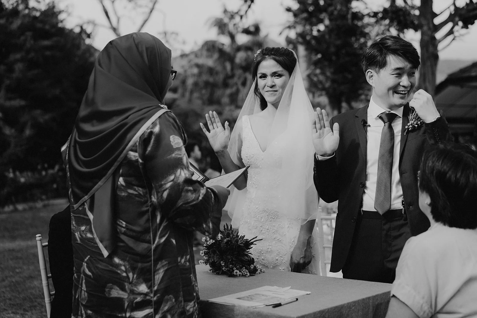 Funkydali.com_K&S_TY(BW)_IZ-07881.jpg