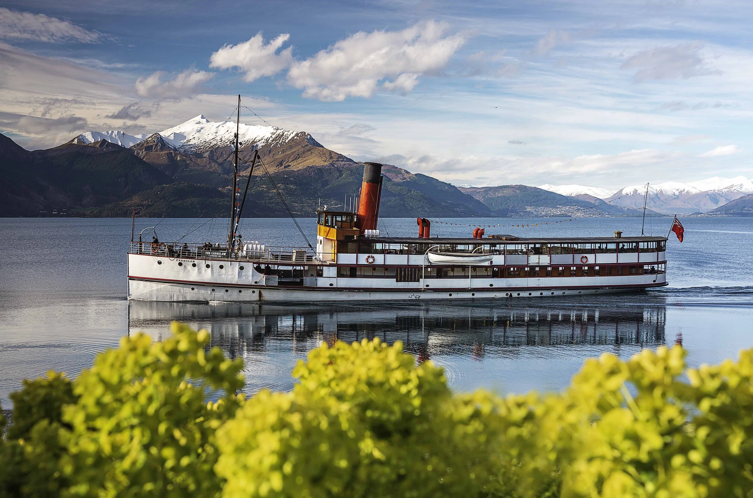 Lake Wakatipu, Queenstown, South Island - New Zealand