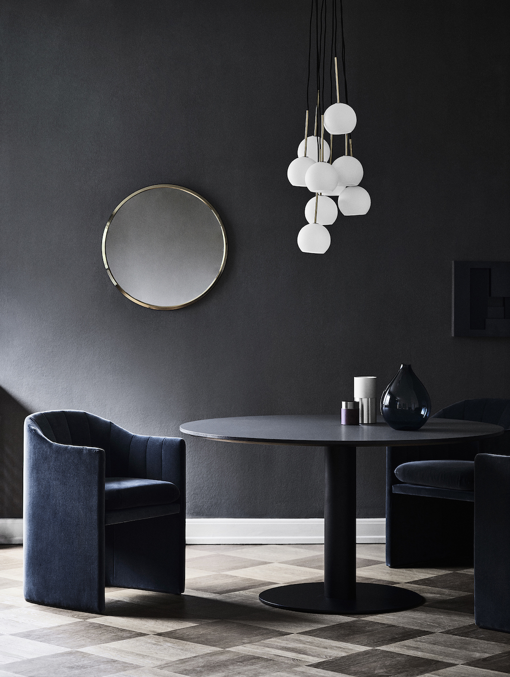 ATD_Location_2019_Loafer_SC24_In Between_SK12_P376_KF2_Sillon_SH5_Ice_SR4_True Colour_LP1_LP4.jpg