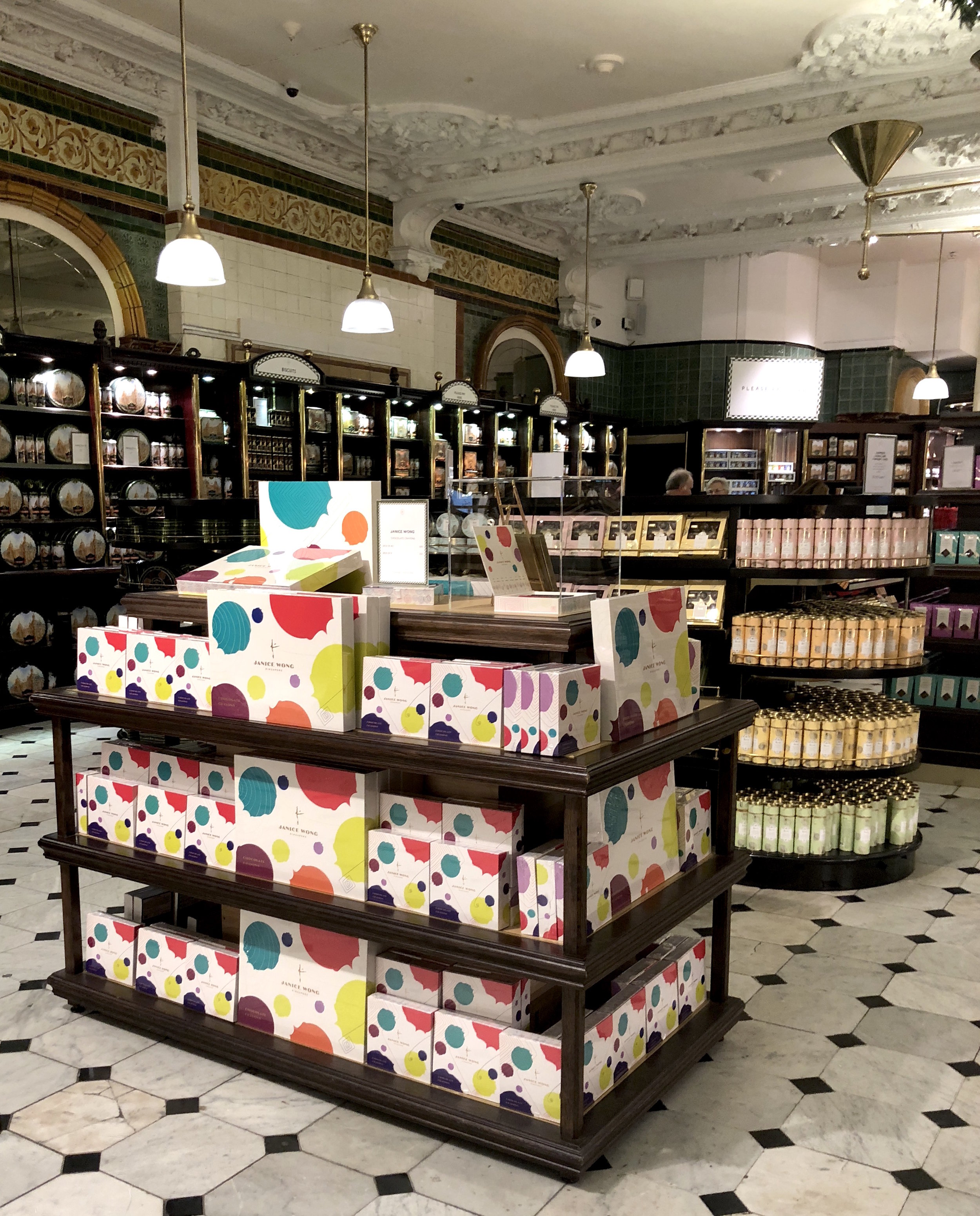 JW Harrods Photos 2018_-02.jpg