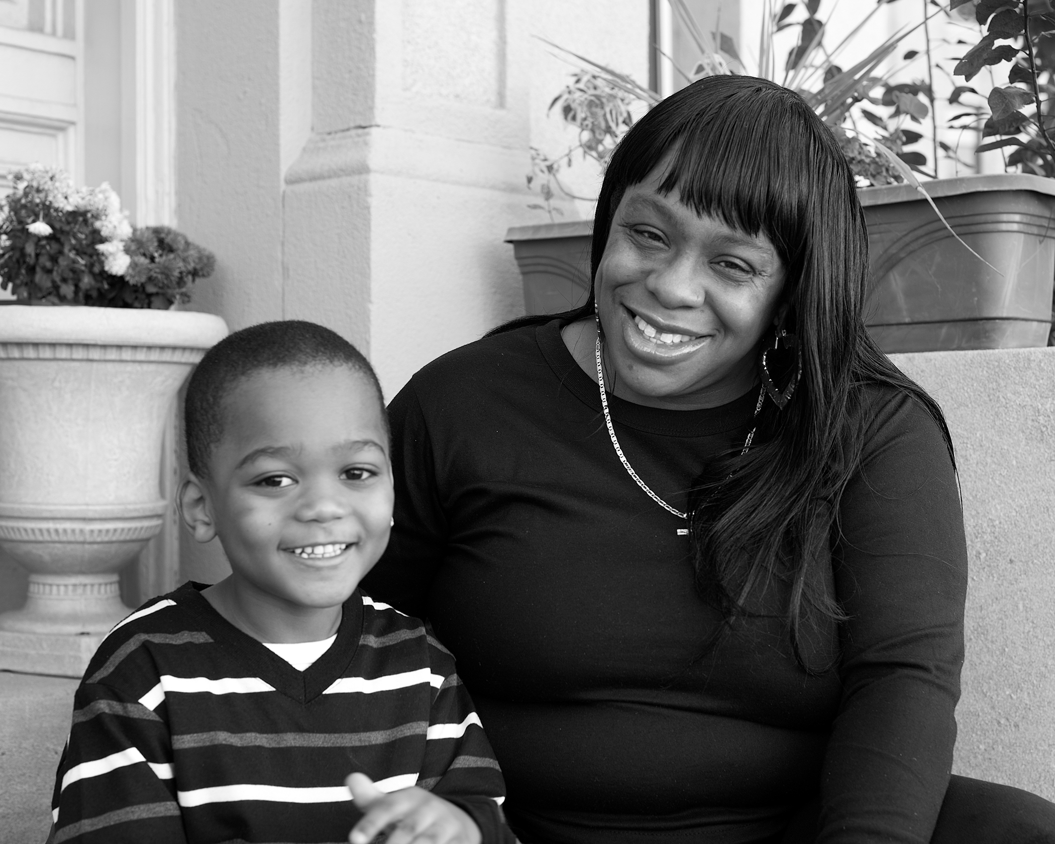     VENITA, 42 and SAVION, 5. Served time on and off since 1997. Released: 2008.   My daughter was born in prison in 1998 and my son in 2008, both at Bedford. I met Judy in 1998 when I was on the nursery – she facilitated the parenting classes. When 