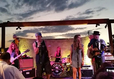 Los Rios Rock School photo by Cathy Merriman