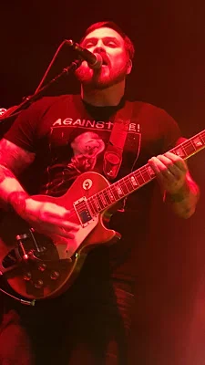 Travis Stever    photo by Jessica Klausing