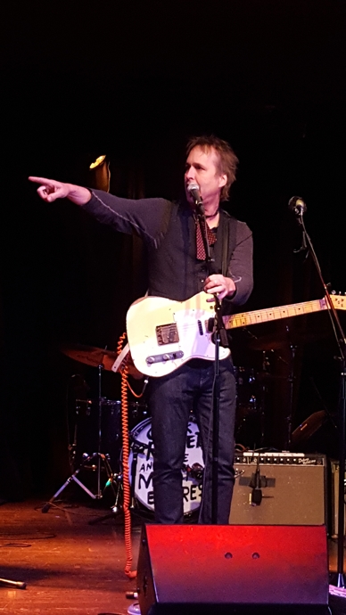Chuck Prophet at NoHo's Federal Bar photo by Jessica Klausing