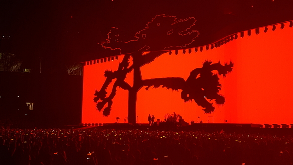 U2 starts The Joshua Tree tour at Pasadena's Rose Bowl Stadium. Photo by Jessica Klausing.