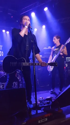 Tetrarch performs "Oddity" photo by Jessica Klausing