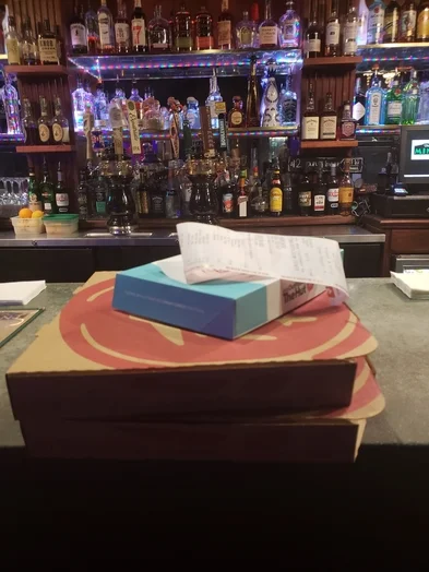 The last time I saw our soundcheck pizza. sigh I didn’t even get to gaze upon it’s cheesy magnificence. Photo by Jessica Klausing.
