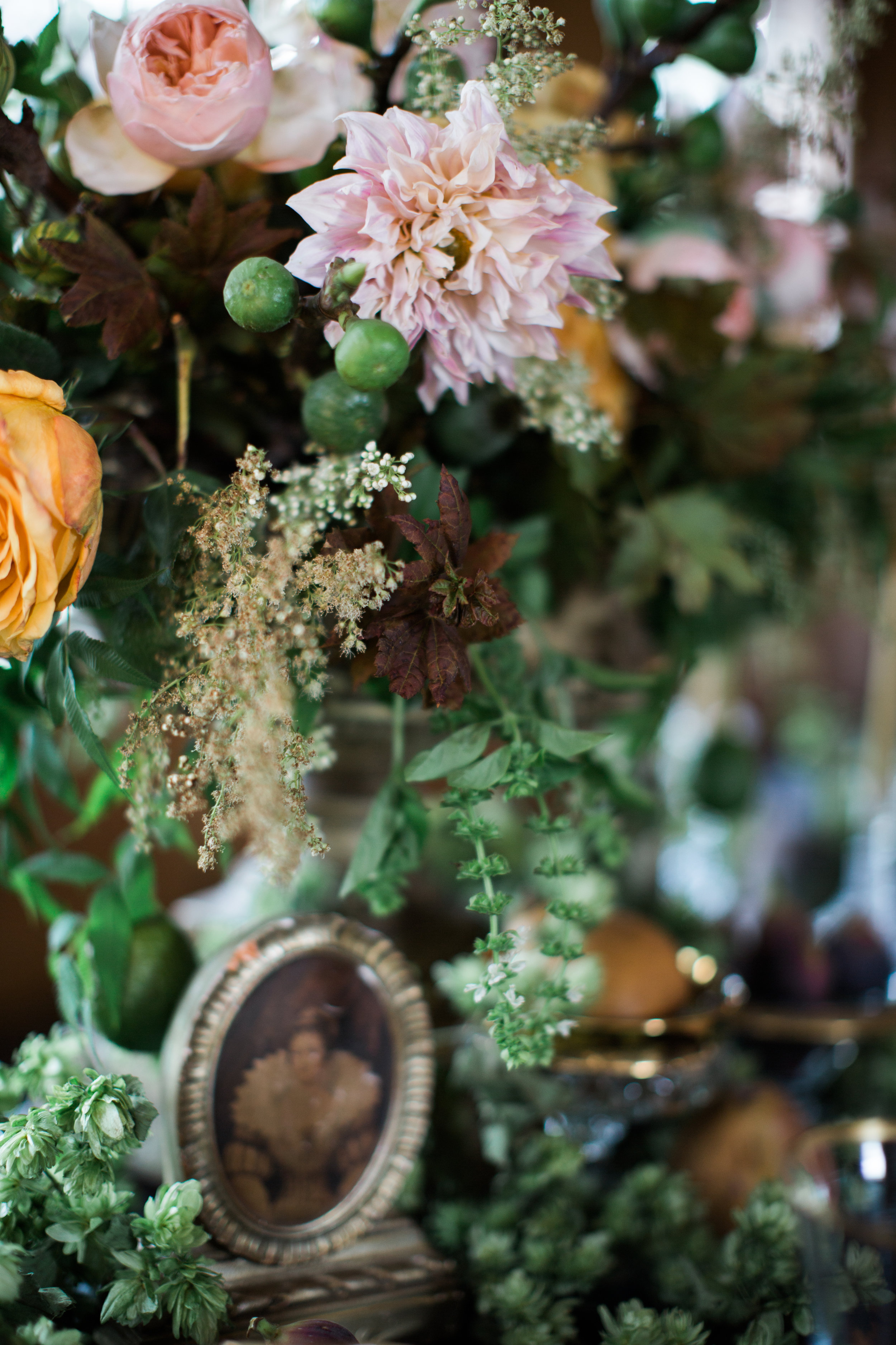 golden_harvest_castophoto_details9.jpg