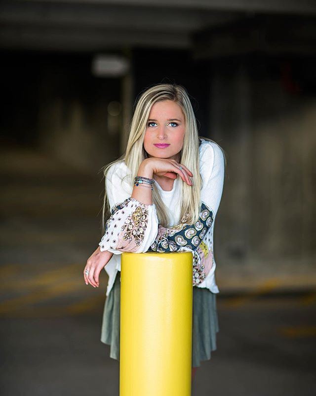 One more image from our shoot with @brynn_bauman ππ€©π» .
.
.
.
.
.
.
.
#peoplescreatives #f21xme #featuremeofh #ftwotw #ftwotww #ofhumans #featuremyworld #featurepalatte #visualauthority #quietthechaos #featuremebest #exploretocreate #shootandshare #thevisualvogue #senioryearmagazine #thelookseniors #theseniorwave #seniorstylecollection #seniormuse