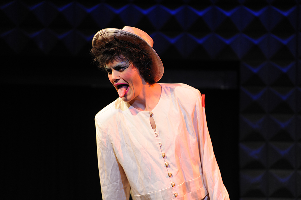 I, An Moron at Joe's Pub, photo by Charlie Gross