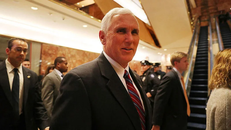 Is there a Crisis Brewing in the Trump Camp?