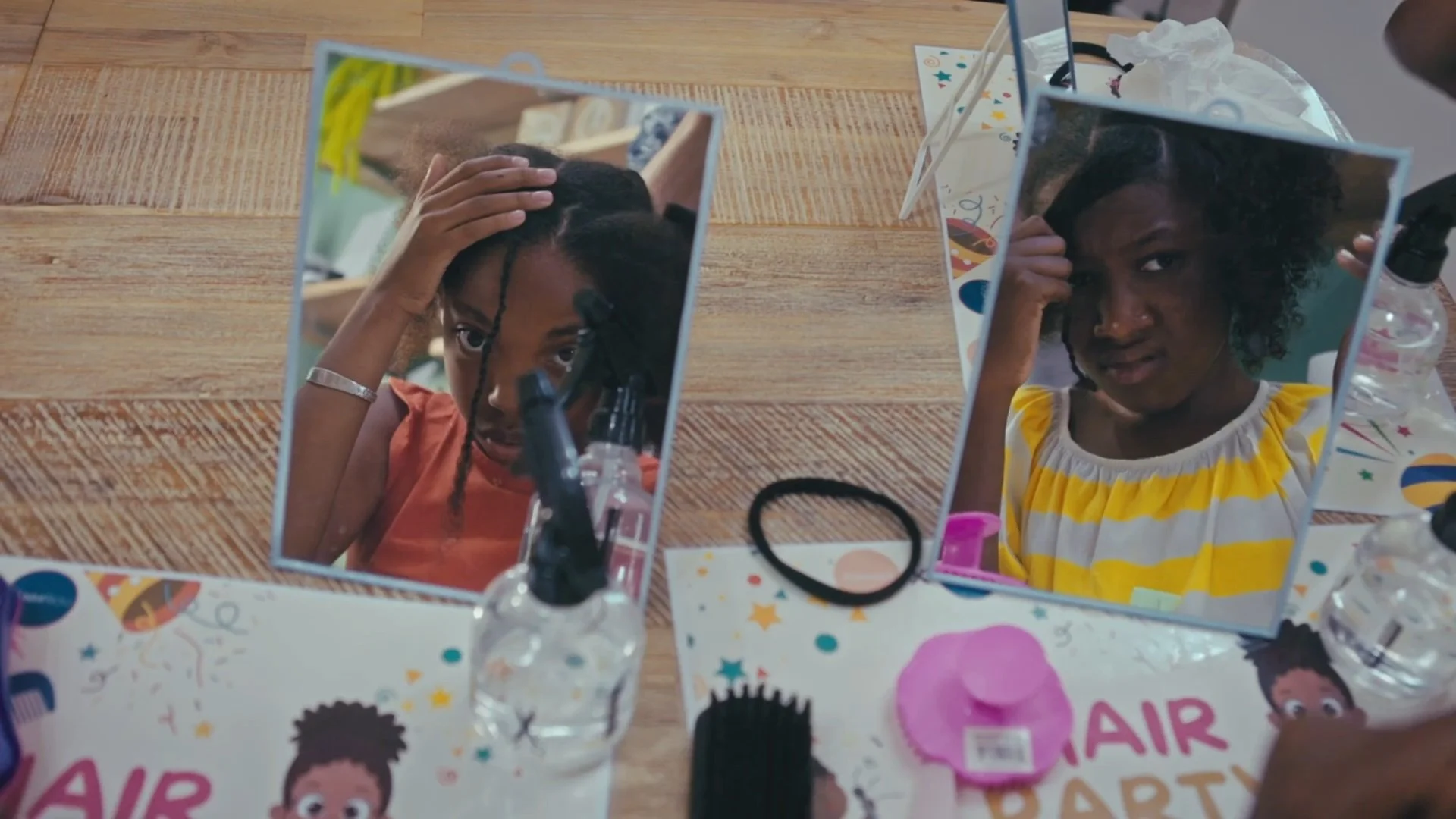 Alliance Française Halifax presents: 1001 Crowns For My Head