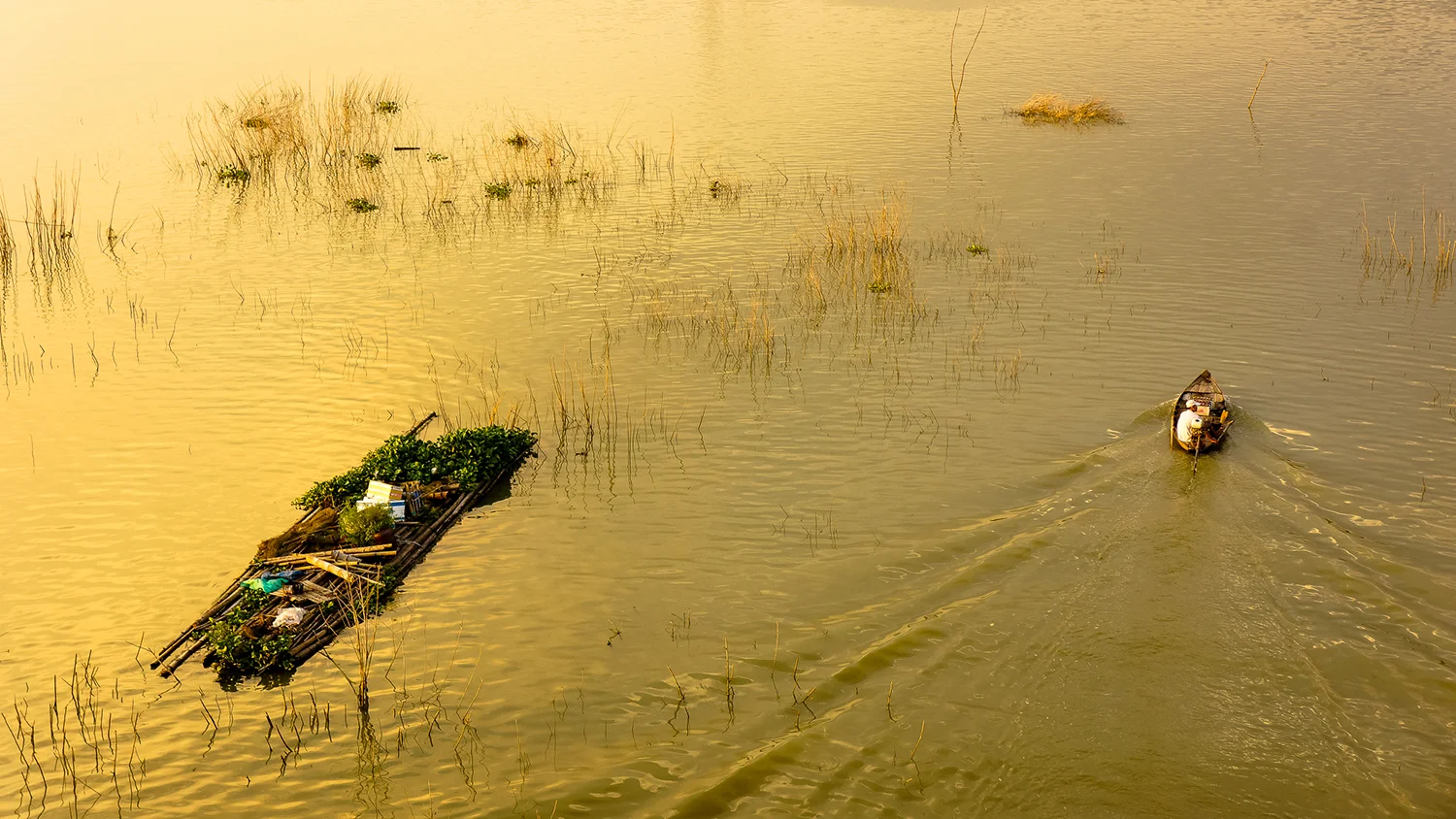 Tri Thuy River, Vietnam