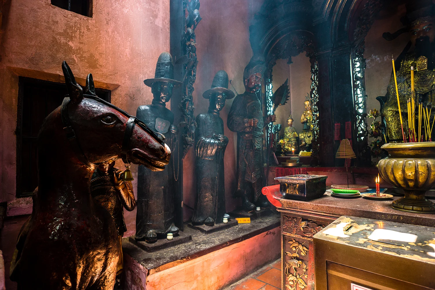 Ngoc Hoang Temple, Vietnam