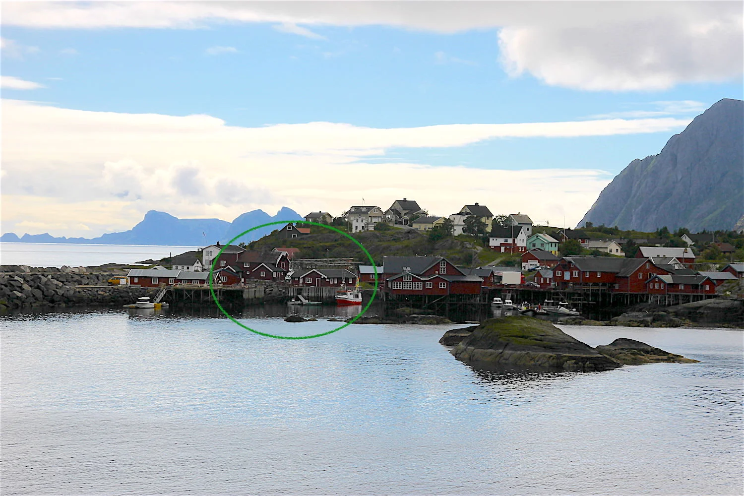 Accommodation, Å in Lofoten, rorbu - seahouse. Å Feskarbrygga.