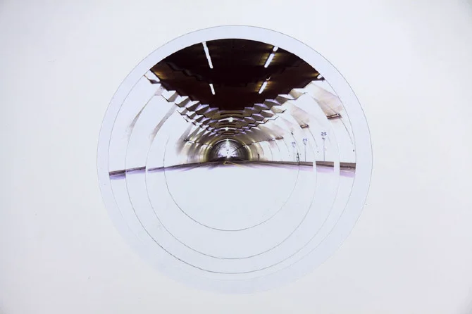 3rd Street Tunnel Los Angeles (Titanium white)