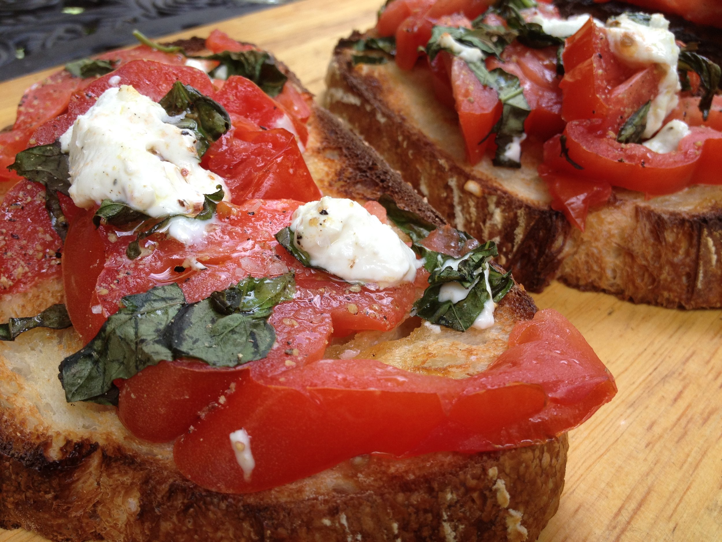 Crostini of Tomato basil.JPG