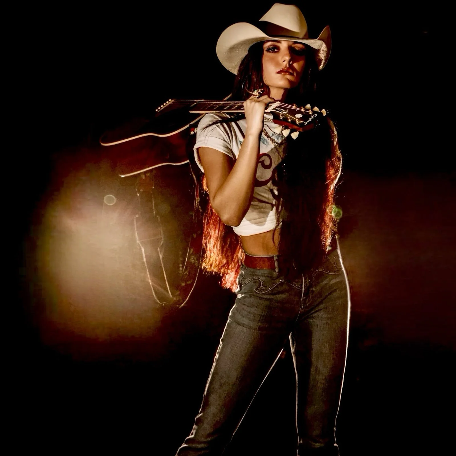 PaytonHowiePromoPic.jpg