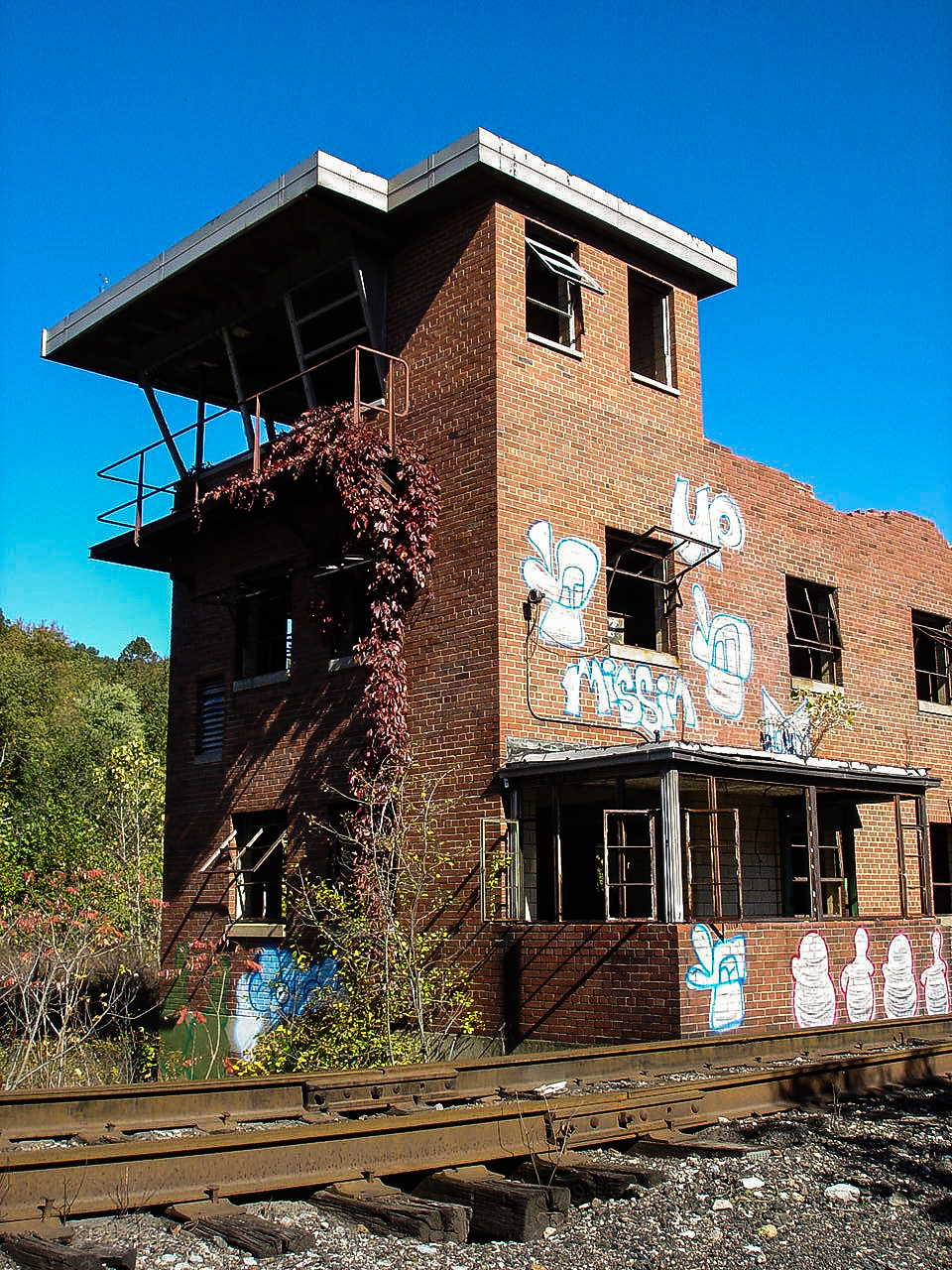 P AMP LE GATEWAY YARD visual data 6