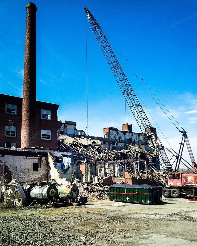 ORIGINAL CONTENT: General Electric Youngstown Lamp - Youngstown, O. circa I don’t know when, 2012 maybe. 
GE announced this week the sale of what is left of their lighting division. The American plants left, one in Logan, O., one in Bucyrus, O.