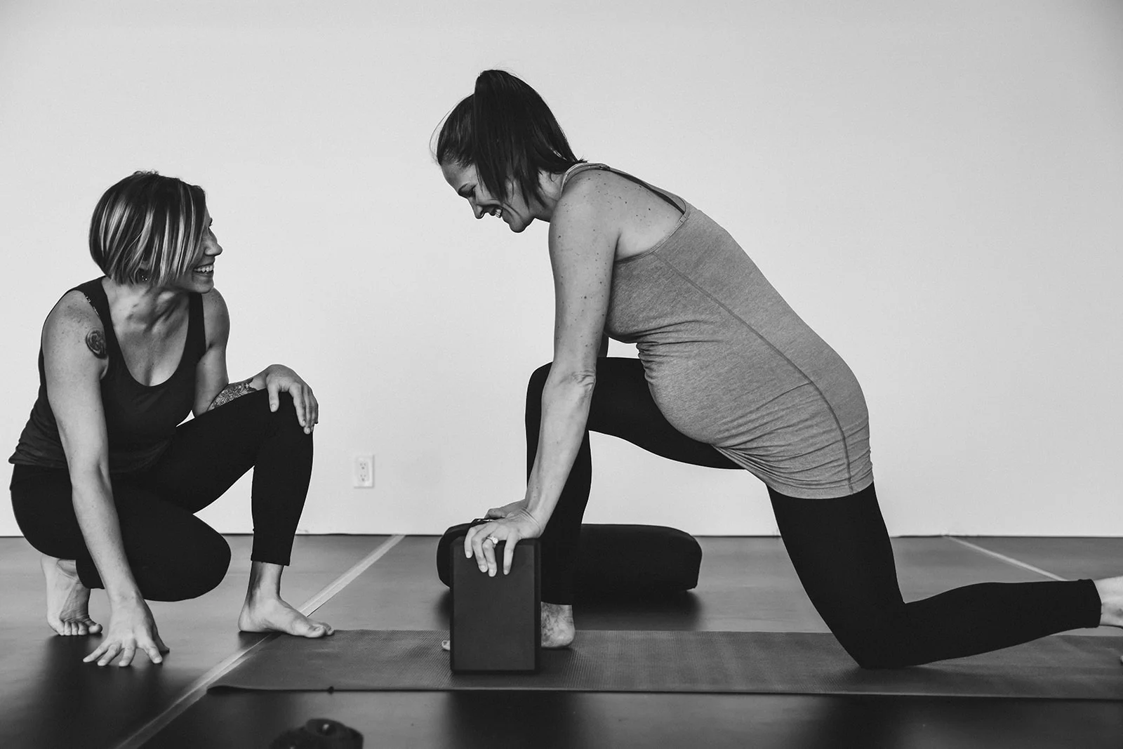 Leah_Painter_Yoga67.jpg