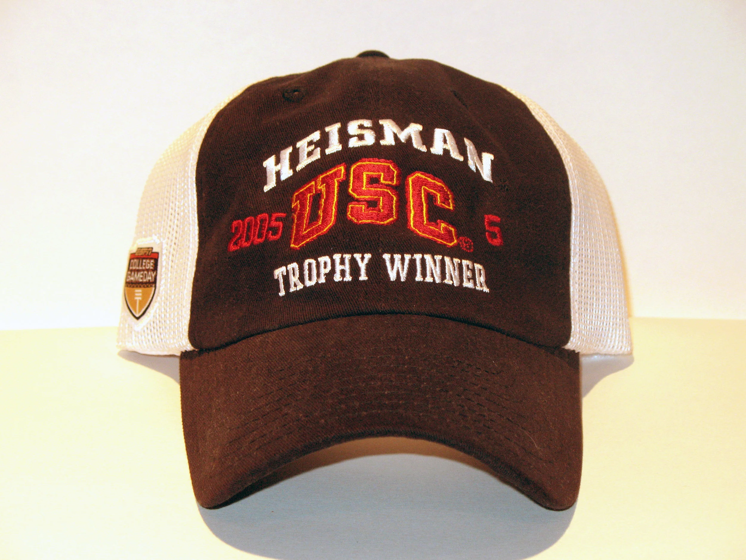 Heisman Trophy Winner Cap