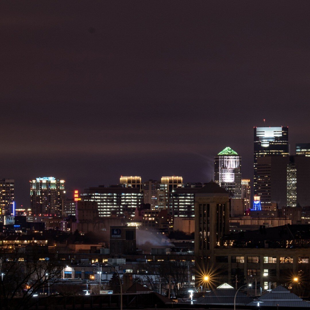 Minneapolis Skyline.
.
.
#skyline #minneapolis #panorama