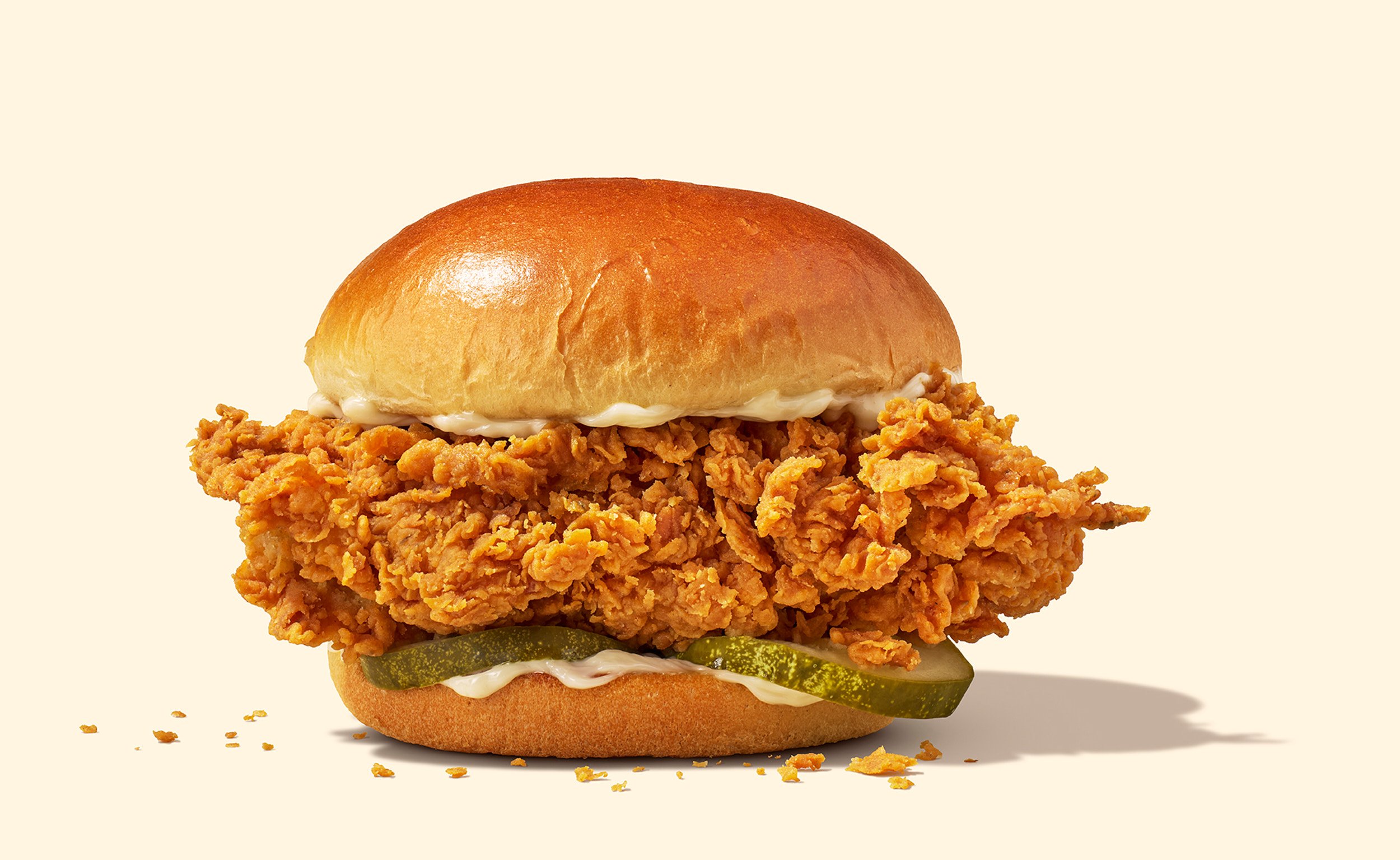 PLK_10141_ClassicChickenSandwich_WC_hero.jpg