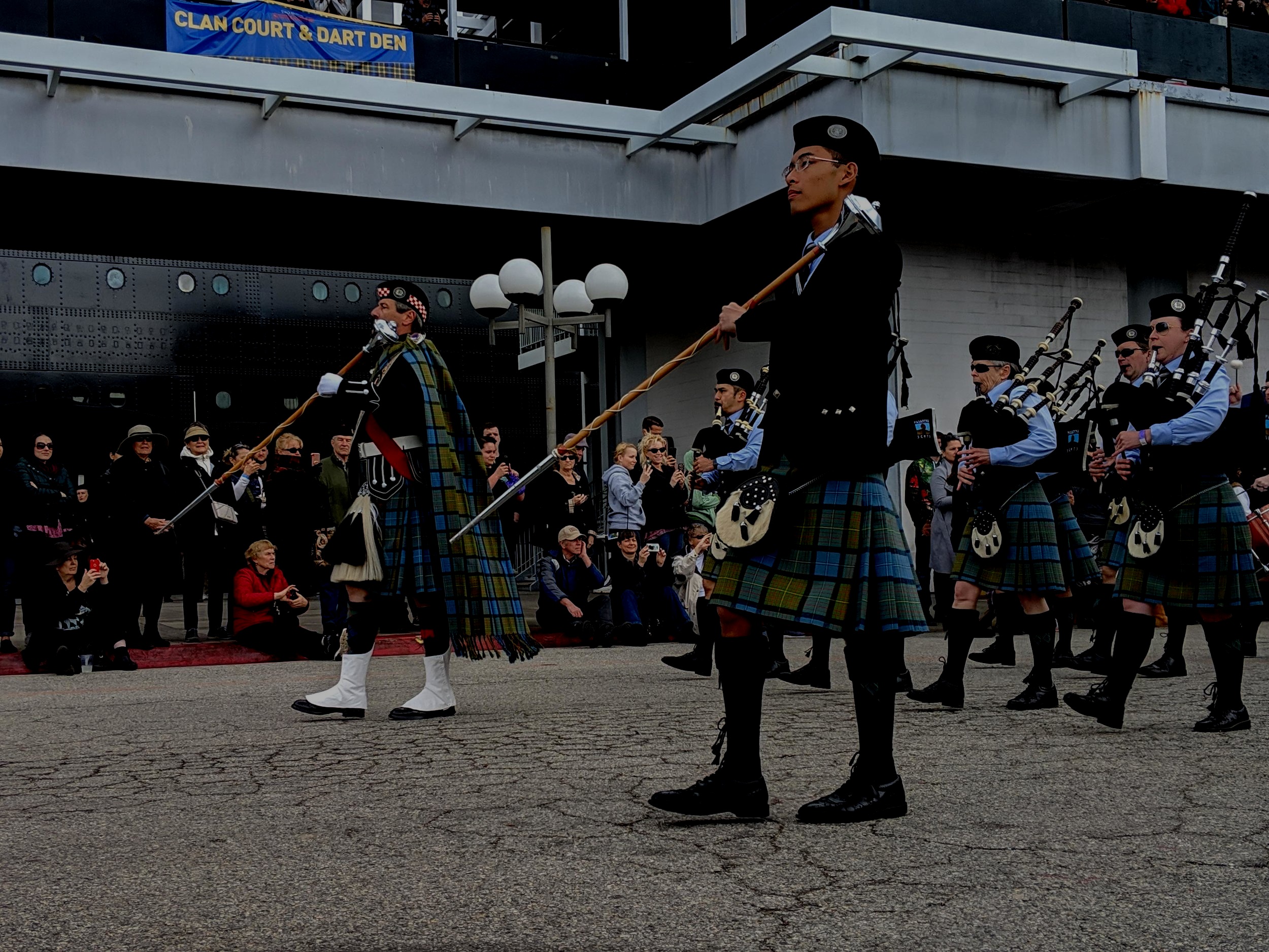 00000IMG_00000_BURST20190217121449761_COVER.jpg