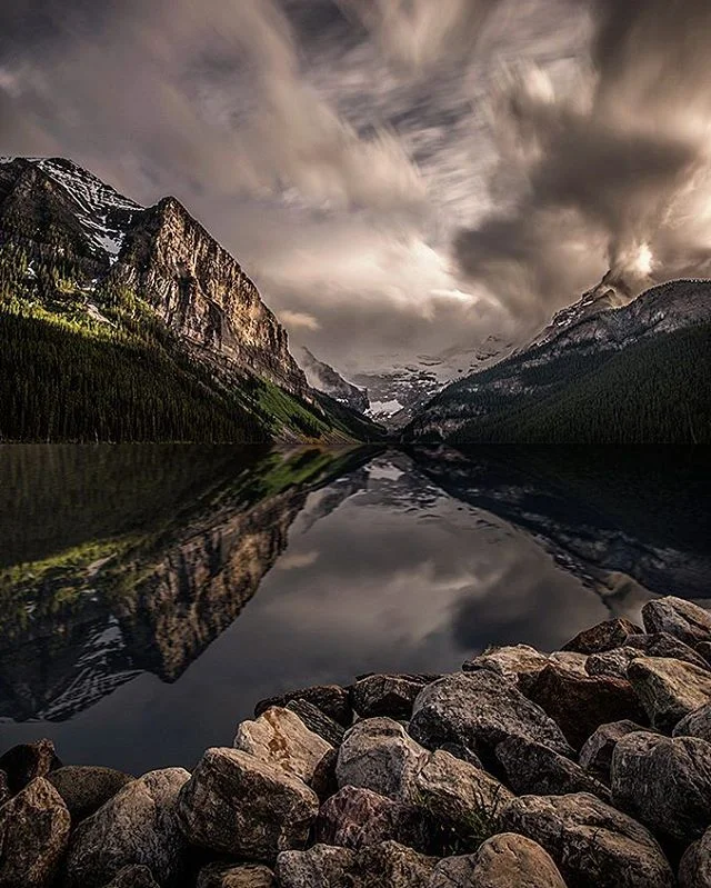 The world around us is beautiful if you take the time to look. #photographer #canada #sky #beautiful #photoftheday #jonathantucker #landscape #photography #lakelouise #traveling #alberta #Banff #nikon #lake #mountains #canadianrockies #nature