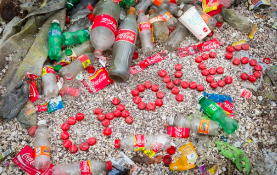 coca-cola-sculpture.png__1500x670_q85_crop_subsampling-2.png