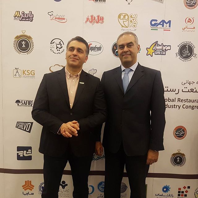 به همراه مهندس شف شهرام شجاعی در کنگره بین المللی صنعت رستوران در ایران
@philippebacha
@marayahospitality