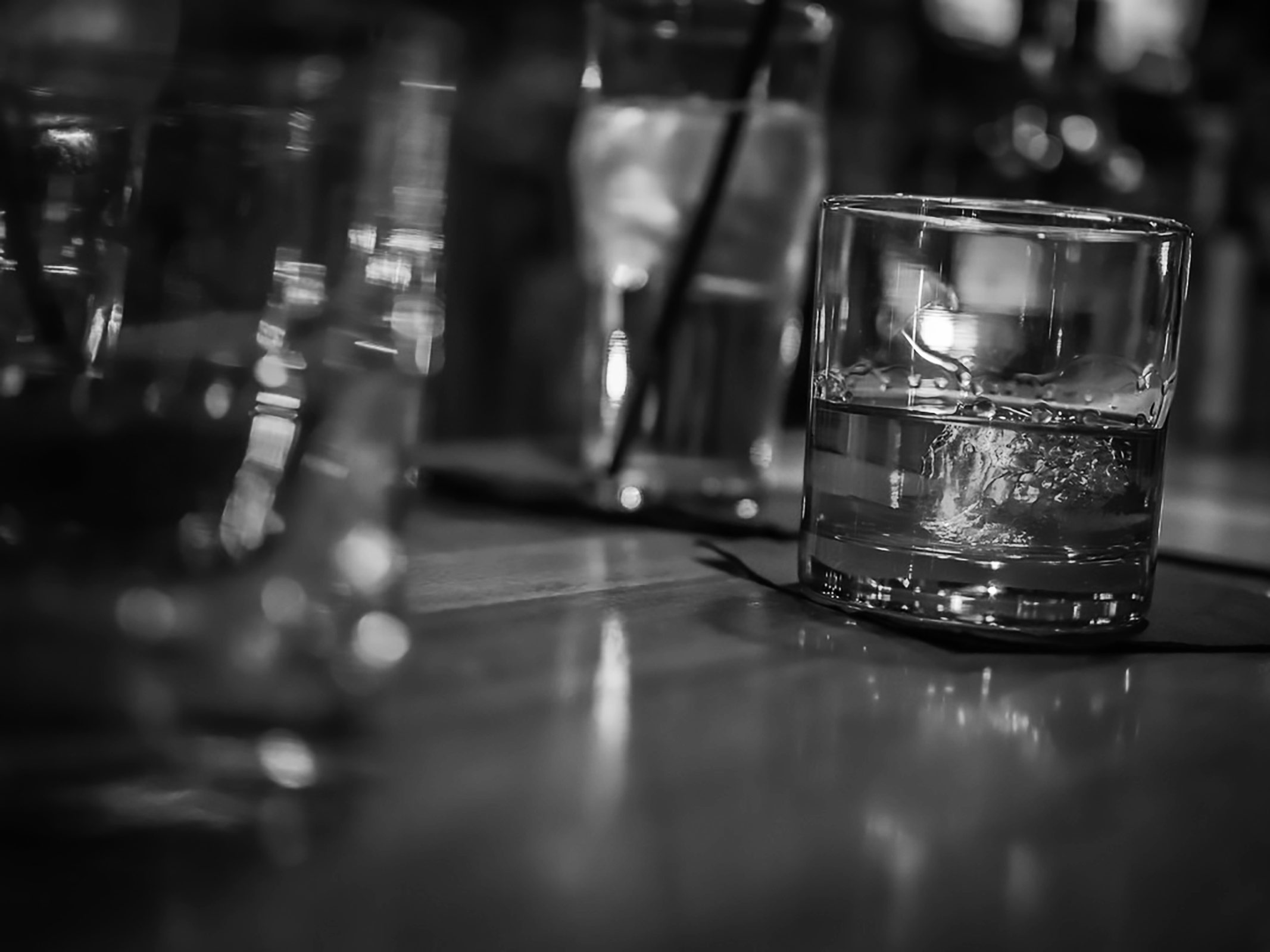 16592440438_58ce40750f_bw.jpg