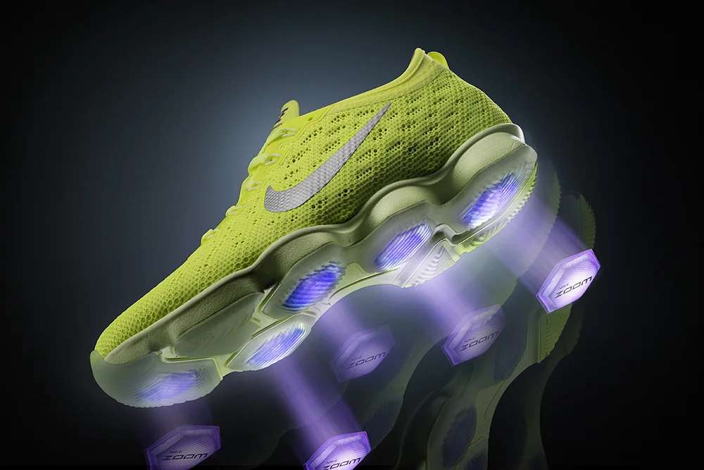 NIKE_7WOMEN SOLE light pods 8bit_trails.jpg