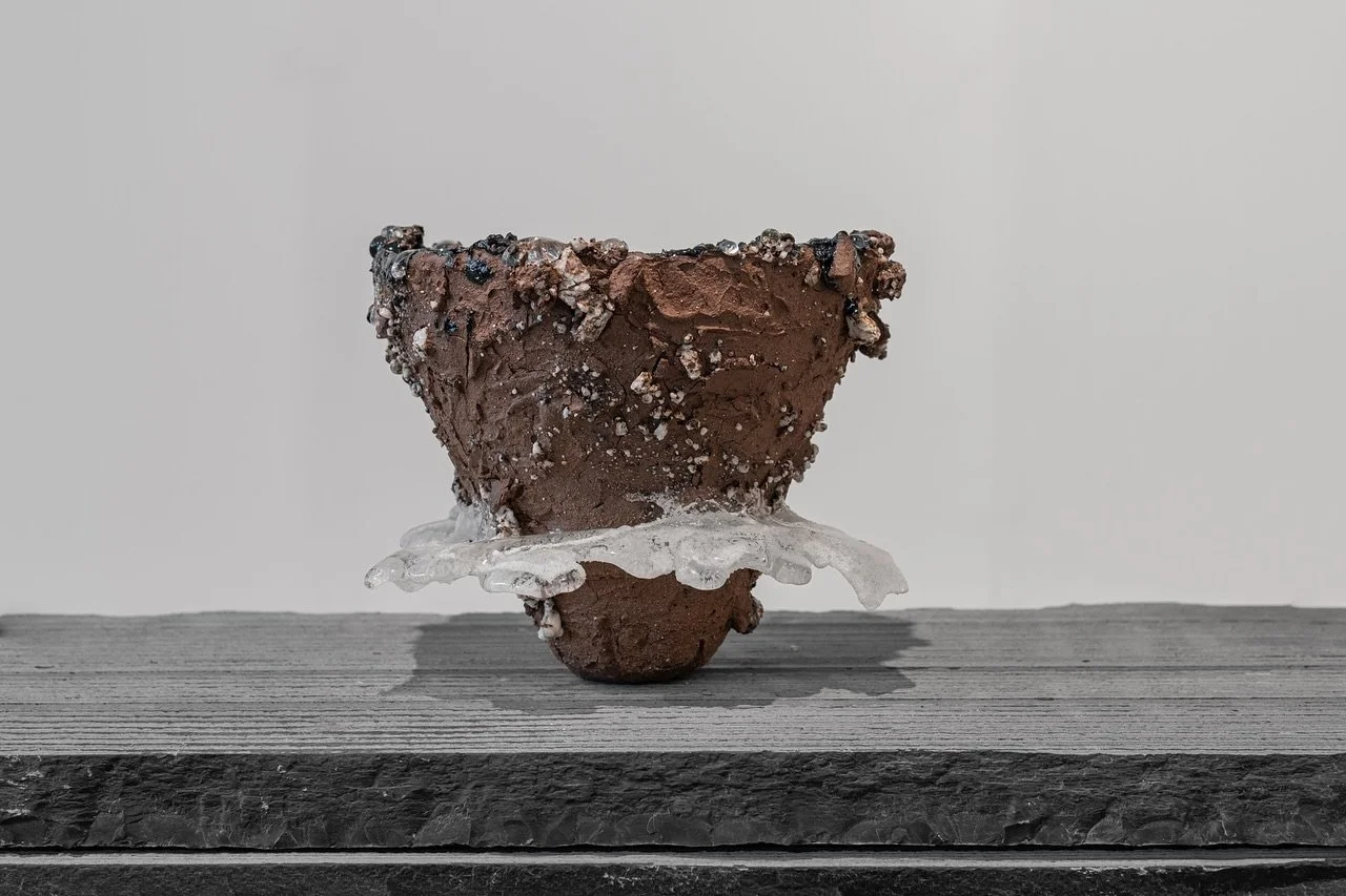 I have been busy in the studio lately working on another commission, meanwhile here is another closer look at my recent commissioned work for @j.l_a.l x @hoka, &lsquo;From Earth and Water&rsquo; at @gathering.london .
This collection explores vessel 