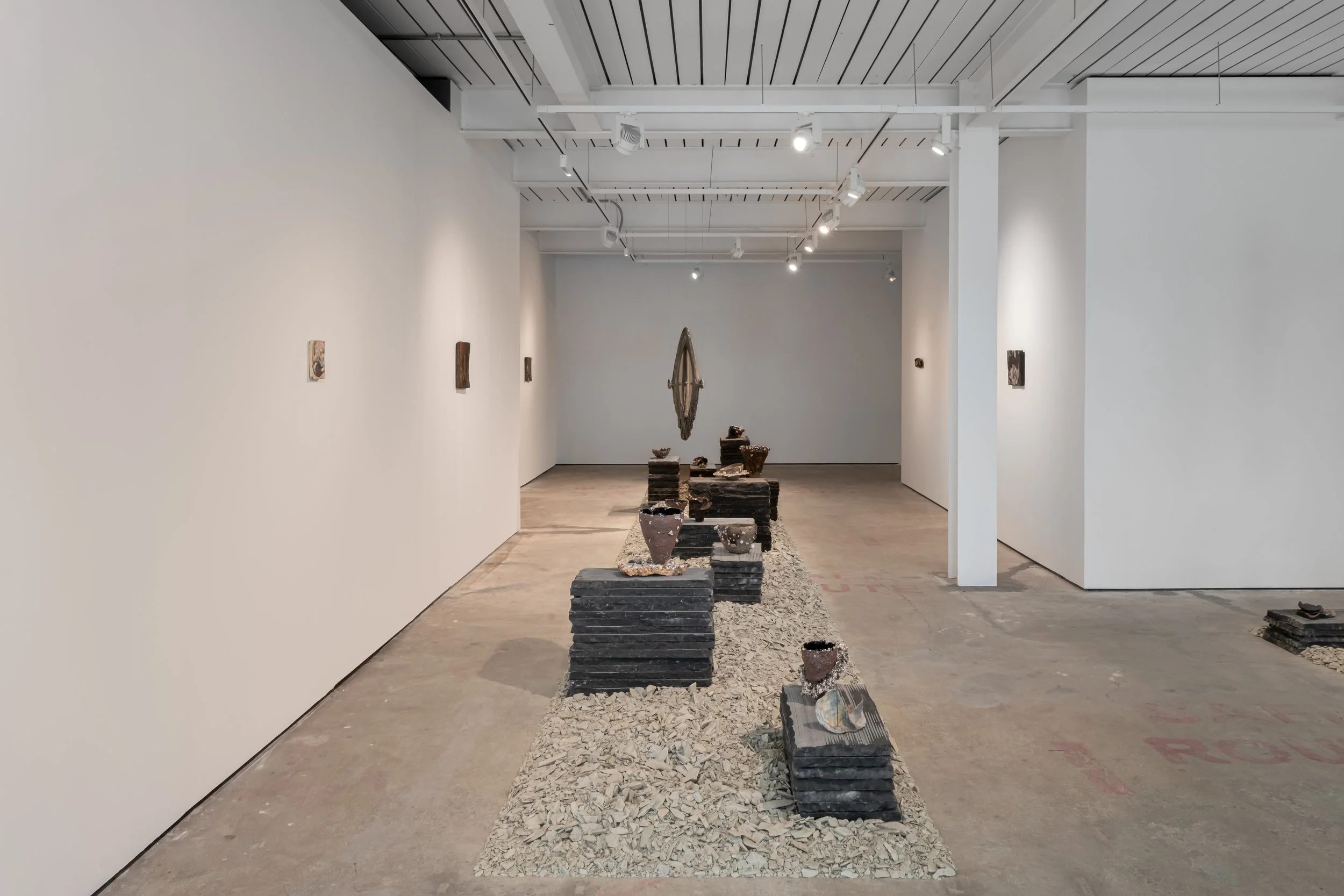 _J.L-A.L_002INSTALLATION VIEWS.jpg