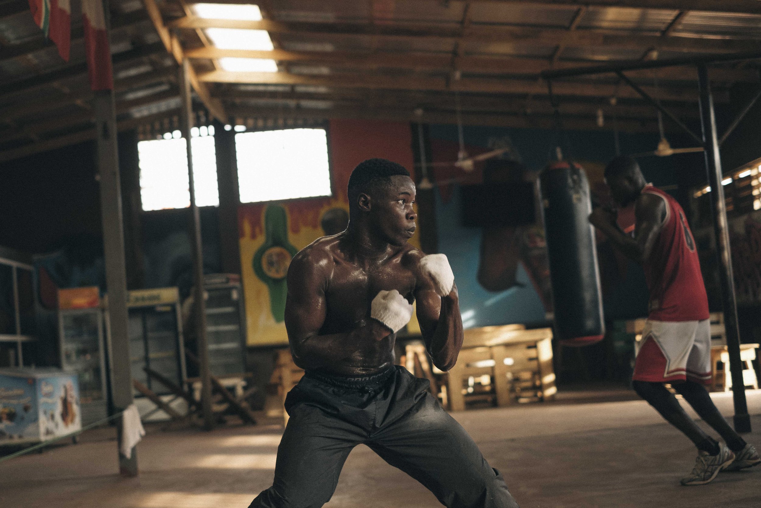 Maintenant je suis au Ghana pour boxer et "J'espère qu'un jour je serai Champion du
Monde."
