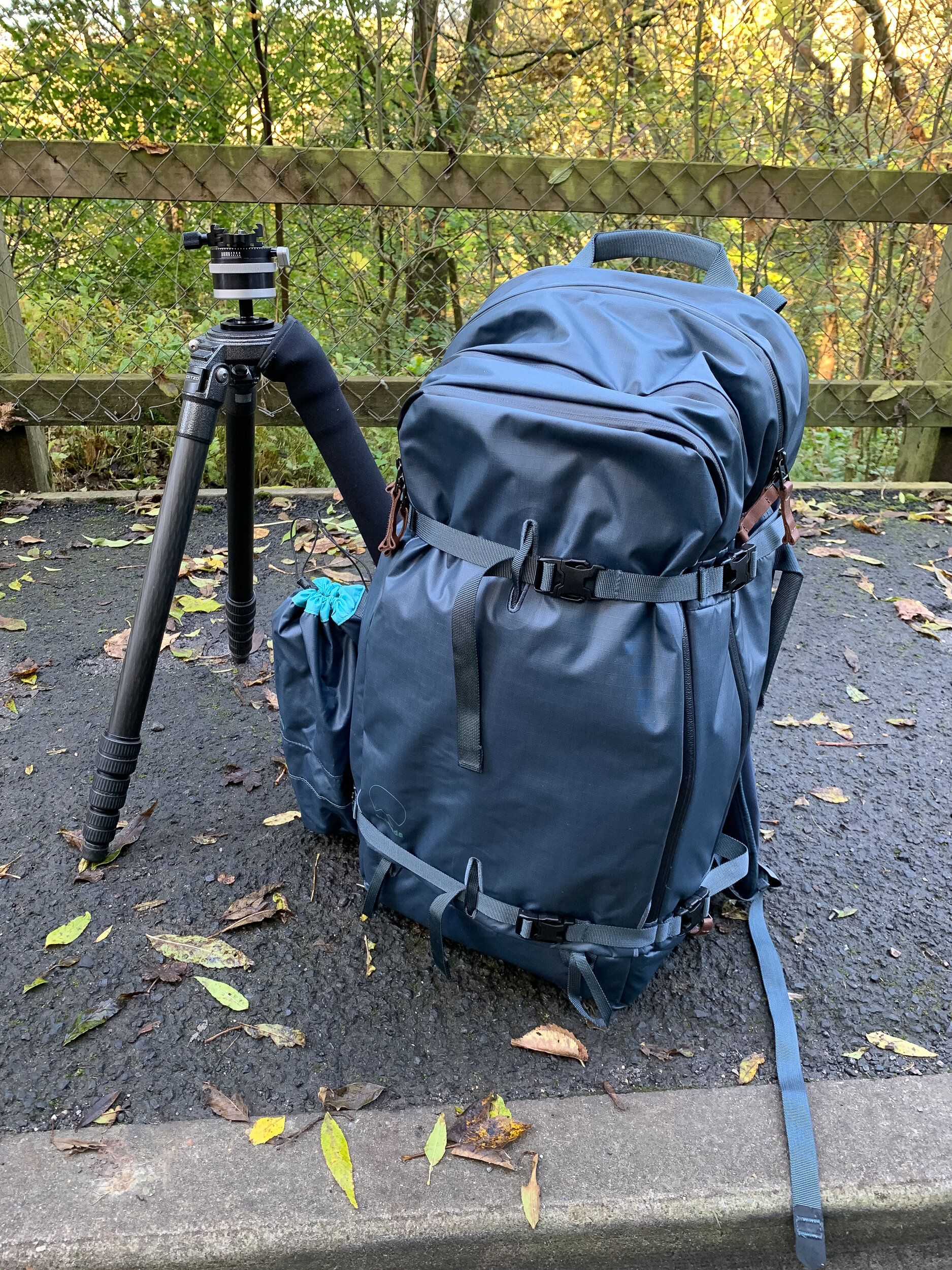 Explore 40 Backpack Starter Kit with Small Core Units (Blue Nights) 通販 