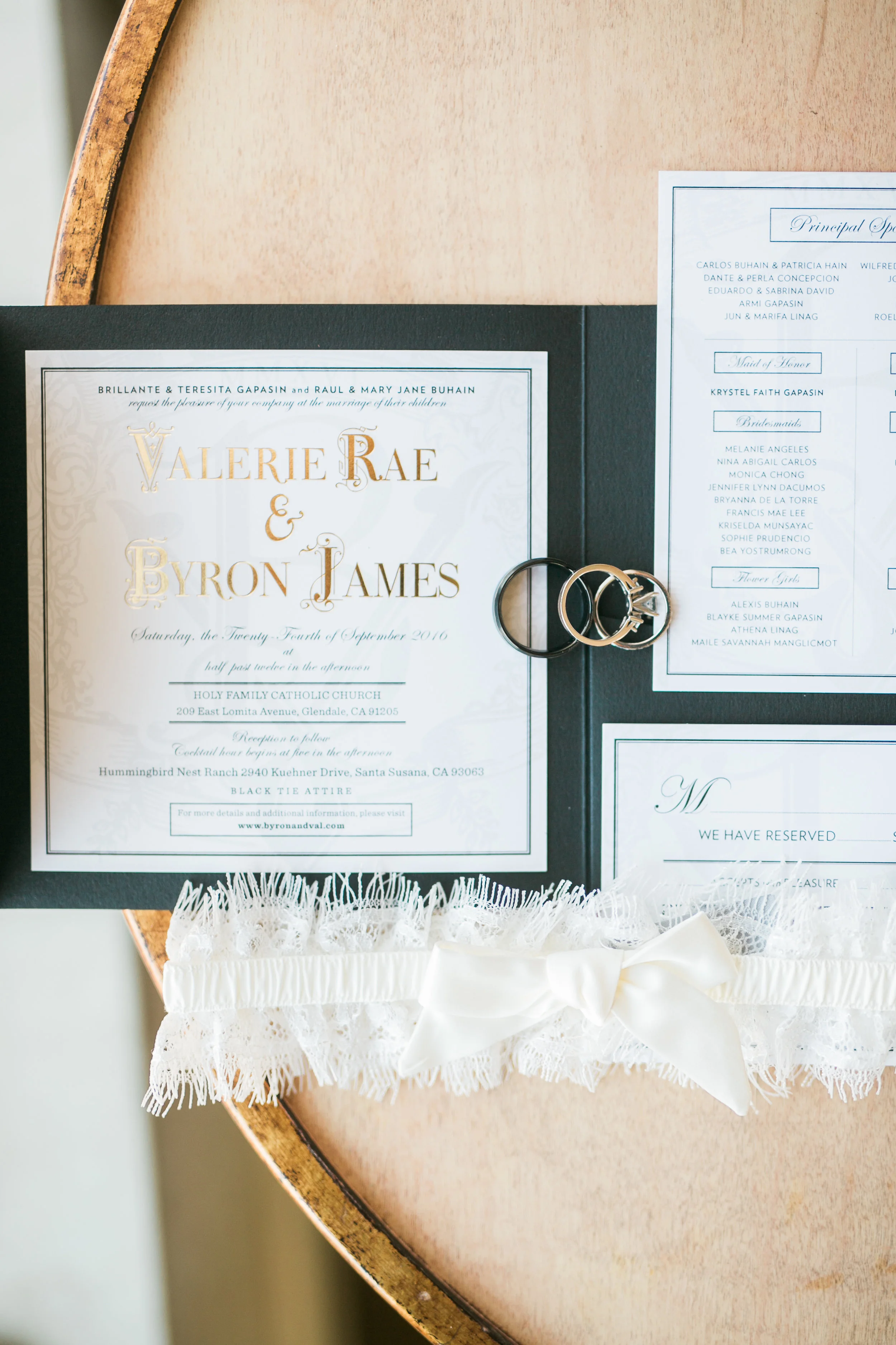  skyboxeventproductions.com | Hummingbird Nest Ranch Wedding | Southern California Wedding Planner and Designer | Skybox Event Productions | Nicole Chow Photography 