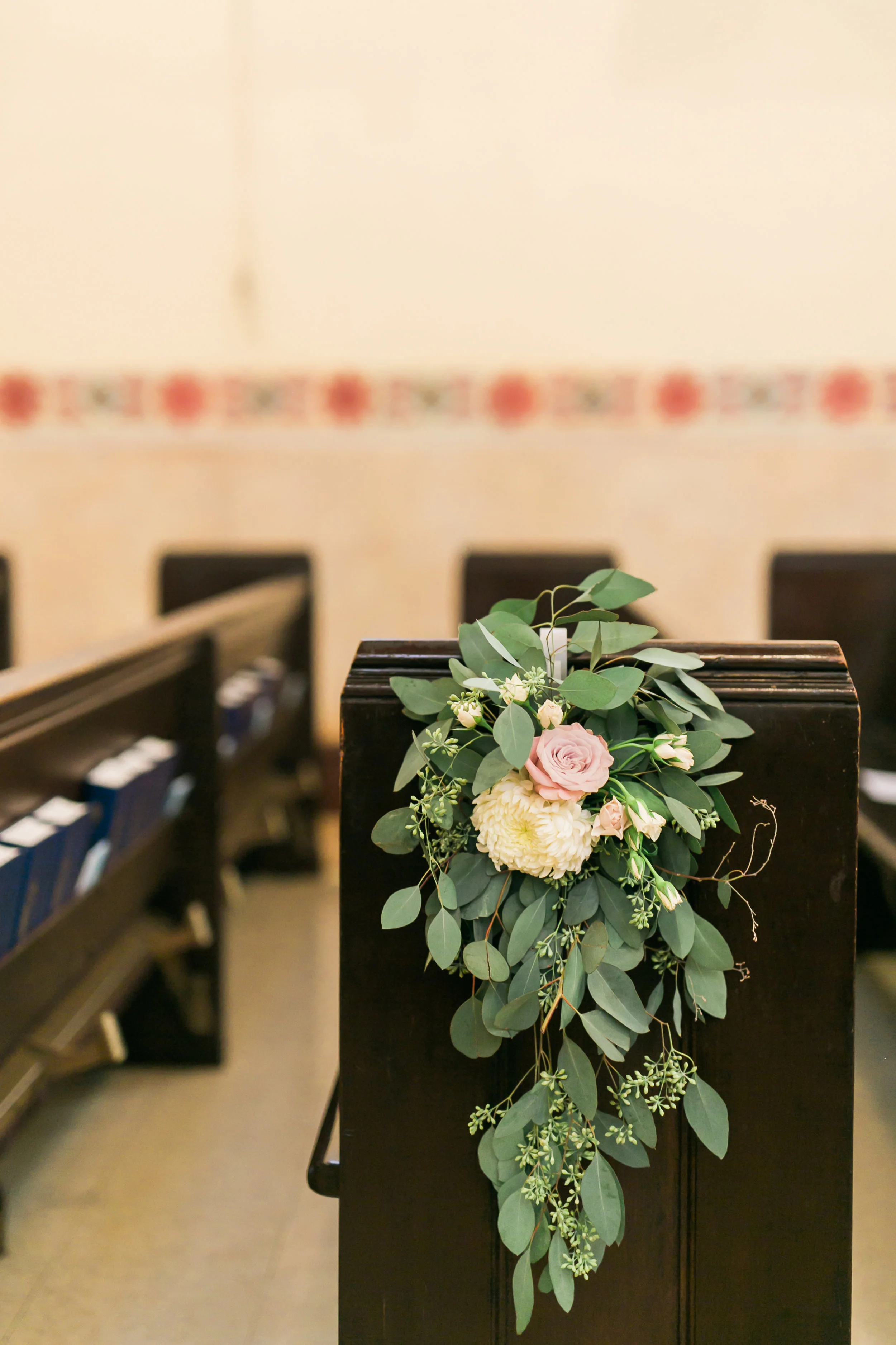  skyboxeventproductions.com | Hummingbird Nest Ranch Wedding | Southern California Wedding Planner and Designer | Skybox Event Productions | Nicole Chow Photography 