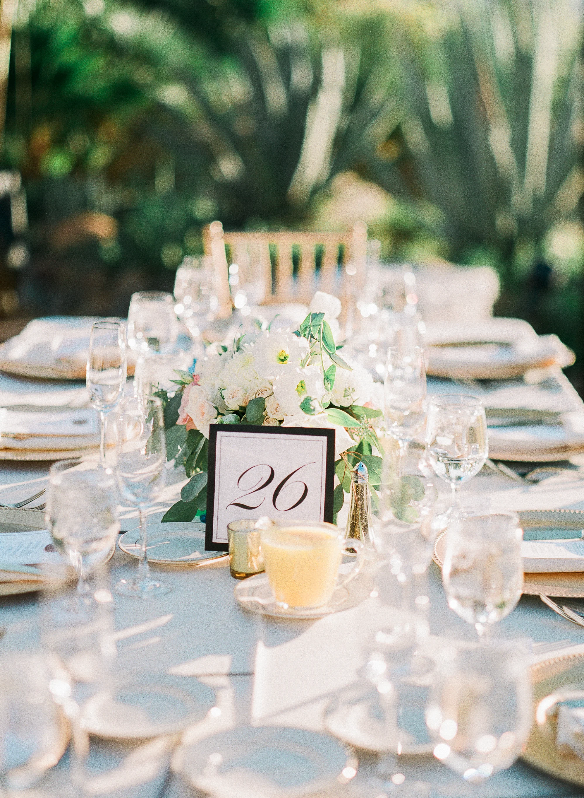  skyboxeventproductions.com | Hummingbird Nest Ranch Wedding | Southern California Wedding Planner and Designer | Skybox Event Productions | Nicole Chow Photography 