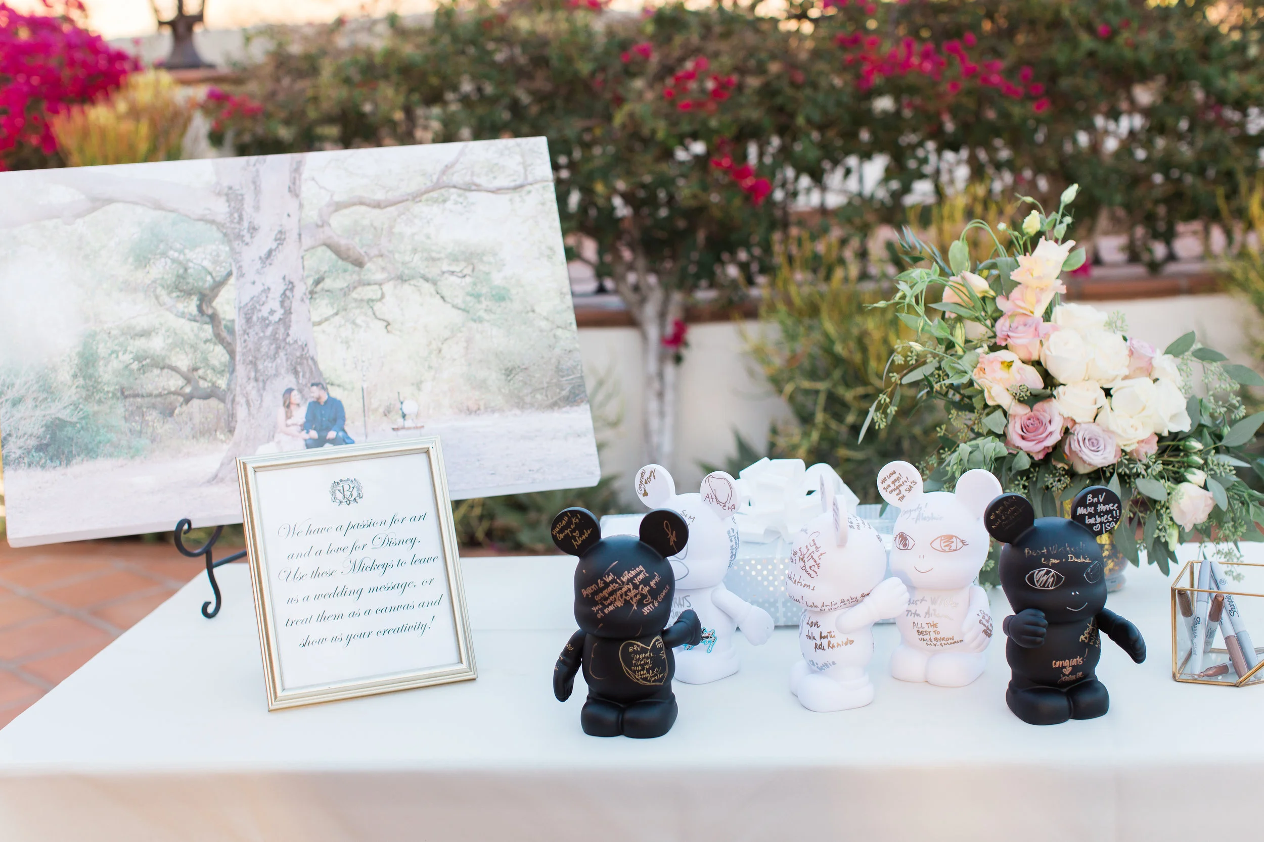  skyboxeventproductions.com | Hummingbird Nest Ranch Wedding | Southern California Wedding Planner and Designer | Skybox Event Productions | Nicole Chow Photography 