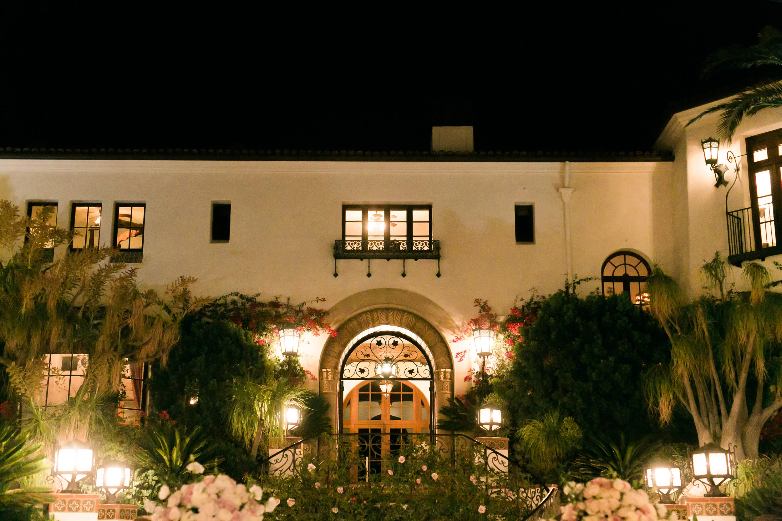  skyboxeventproductions.com | Hummingbird Nest Ranch Wedding | Southern California Wedding Planner and Designer | Skybox Event Productions | Nicole Chow Photography 